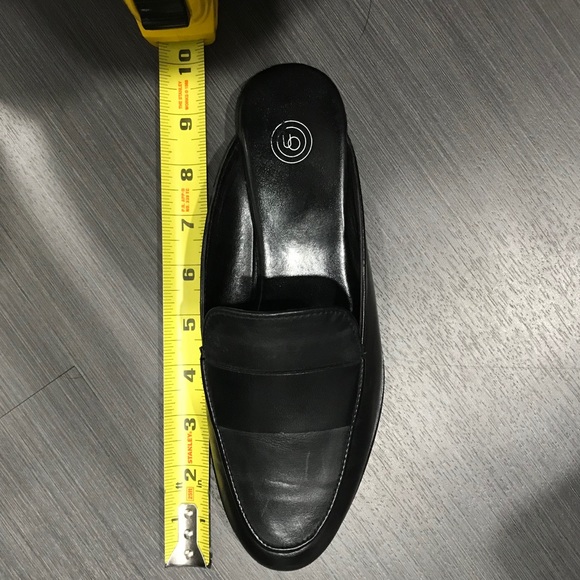 NWOT Urban Outfitters Jules Leather Loafer Mules - Picture 5 of 5